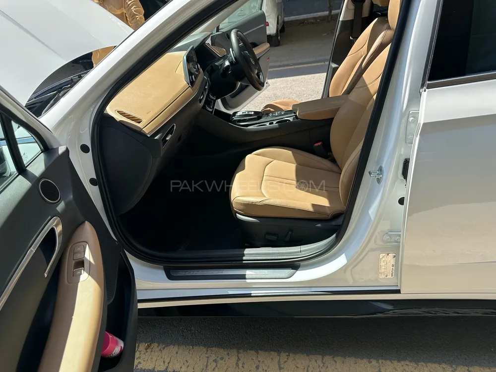 Hyundai Sonata 2022 for Sale in Lahore Hyundai Sonata 2022 for Sale in Lahore Image-10