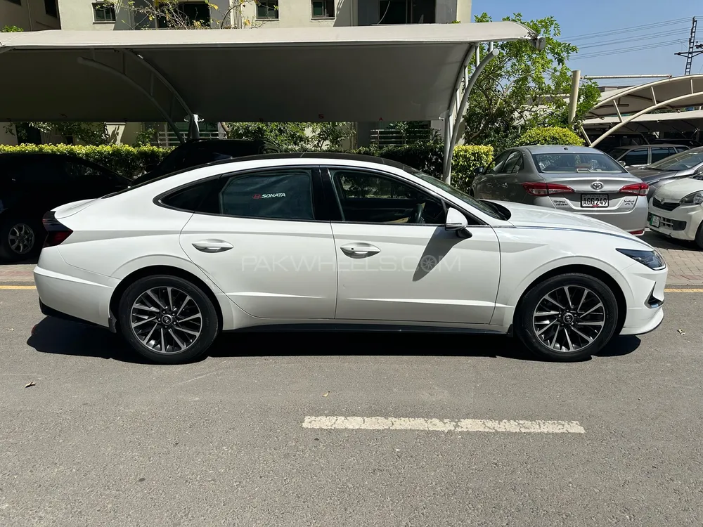 Hyundai Sonata 2022 for Sale in Lahore Hyundai Sonata 2022 for Sale in Lahore Image-3