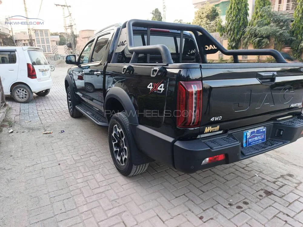 JAC T9 2025 for Sale in Rawalpindi JAC T9 2025 for Sale in Rawalpindi Image-5