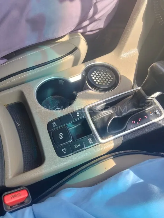 KIA Sportage 2020 for Sale in Karachi KIA Sportage 2020 for Sale in Karachi Image-4
