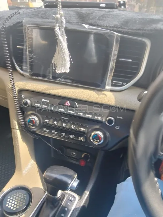 KIA Sportage 2020 for Sale in Karachi KIA Sportage 2020 for Sale in Karachi Image-2