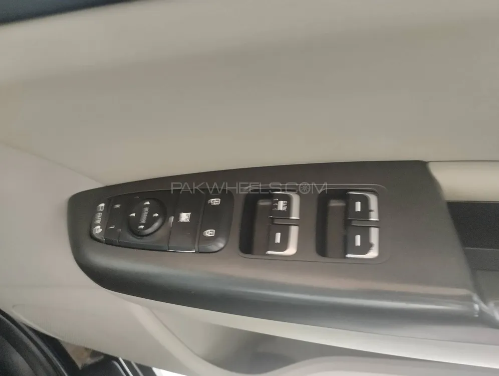 KIA Sportage 2021 for Sale in Lahore KIA Sportage 2021 for Sale in Lahore Image-4