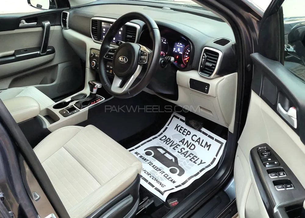 KIA Sportage 2020 for Sale in Karachi KIA Sportage 2020 for Sale in Karachi Image-8