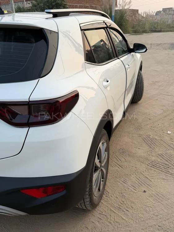 KIA Stonic 2025 for Sale in Faisalabad KIA Stonic 2025 for Sale in Faisalabad Image-4