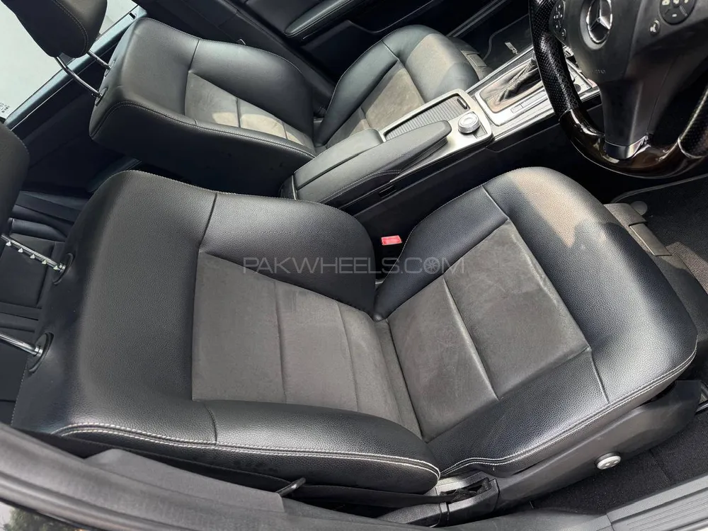 Mercedes Benz E Class 2011 for Sale in Lahore Mercedes Benz E Class 2011 for Sale in Lahore Image-6