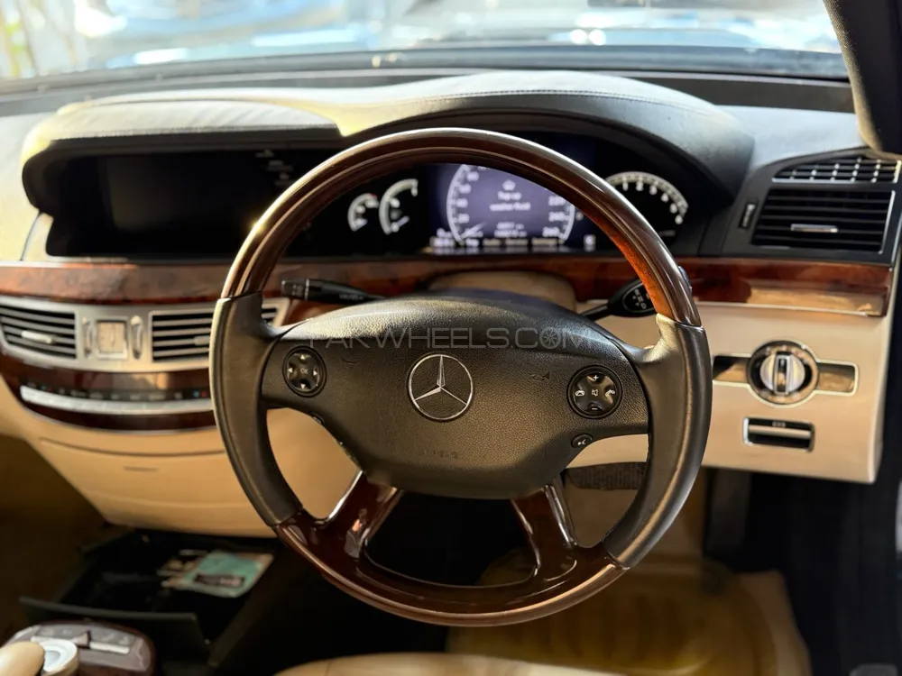 Mercedes Benz S Class 2008 for Sale in Peshawar Mercedes Benz S Class 2008 for Sale in Peshawar Image-11