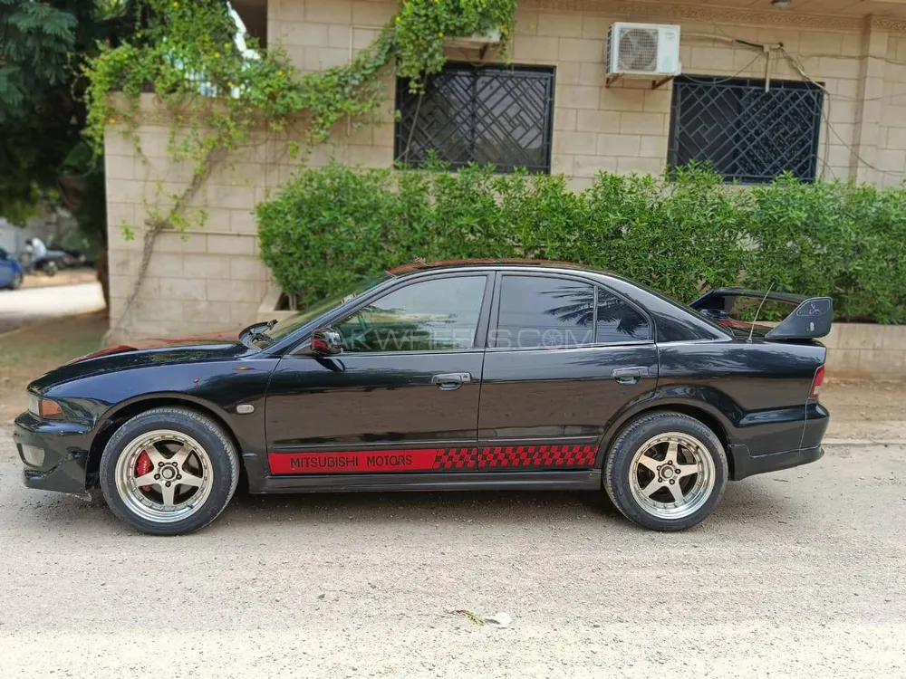مٹسوبیشی گلینٹ 2005 for Sale in کراچی مٹسوبیشی گلینٹ 2005 for Sale in کراچی Image-4