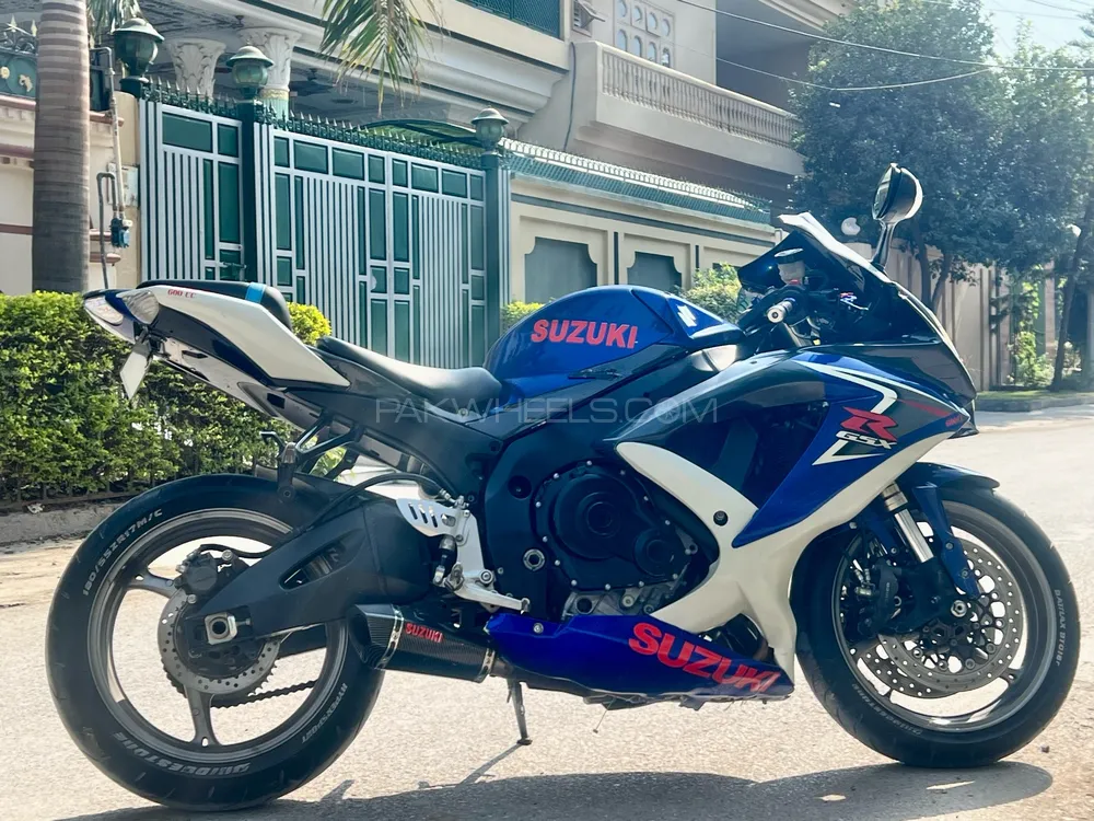 Suzuki GSR600 2010 for Sale Image-1