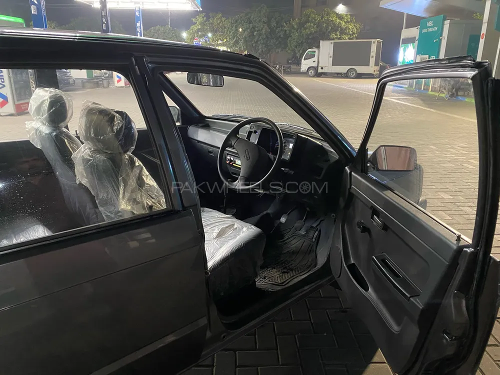 Suzuki Mehran 2016 for Sale in Lahore Suzuki Mehran 2016 for Sale in Lahore Image-3