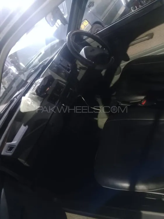 Suzuki Mehran 2018 for Sale in Islamabad Suzuki Mehran 2018 for Sale in Islamabad Image-8