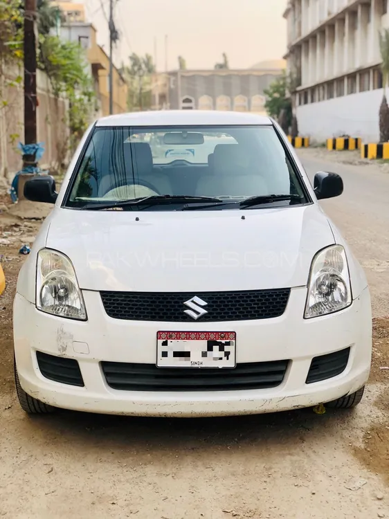 Suzuki Swift 2011 for Sale in Karachi Image-1