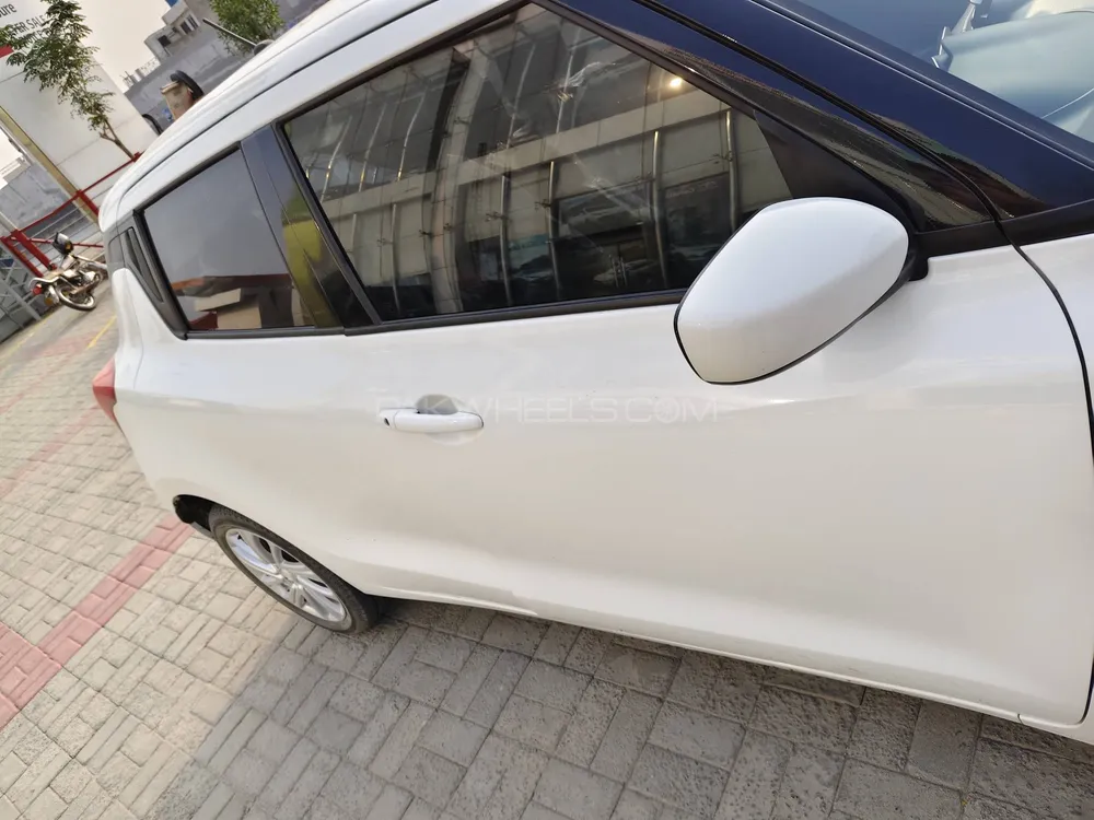 سوزوکی سوئفٹ 2025 for Sale in پاک پتن شریف سوزوکی سوئفٹ 2025 for Sale in پاک پتن شریف Image-2