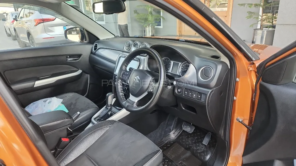 Suzuki Vitara 2017 for Sale in Sialkot Suzuki Vitara 2017 for Sale in Sialkot Image-7