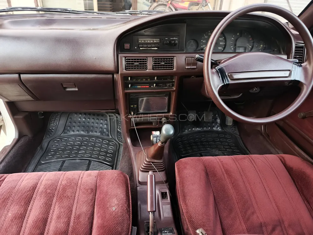 Toyota Corolla 1988 for Sale in Chishtian Toyota Corolla 1988 for Sale in Chishtian Image-12