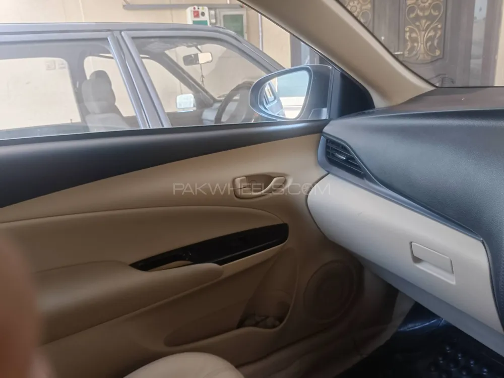 Toyota Yaris Sedan 2021 for Sale in Islamabad Image-1