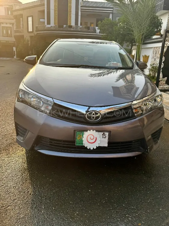 Toyota Corolla 2015 for Sale in Lahore Image-1