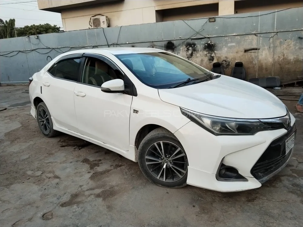 Toyota Corolla 2019 for Sale in Karachi Image-1