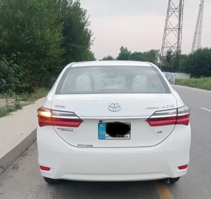 Toyota Corolla 2019 for Sale in Swat Image-1