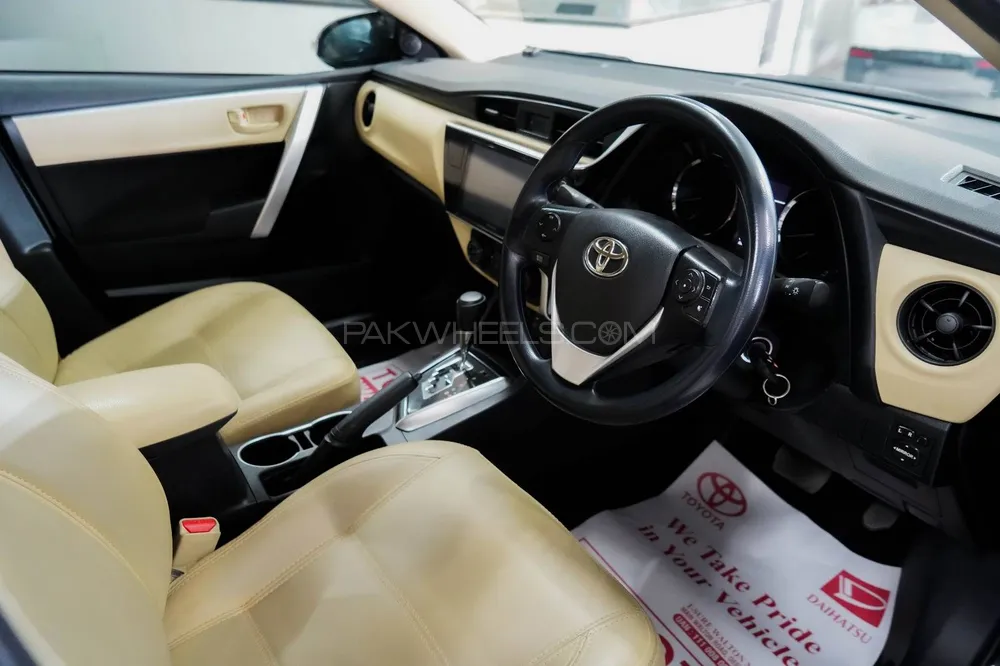 Toyota Corolla 2024 for Sale in Lahore Toyota Corolla 2024 for Sale in Lahore Image-9