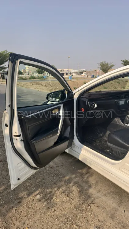 Toyota Corolla 2017 for Sale in D.G.Khan Toyota Corolla 2017 for Sale in D.G.Khan Image-8
