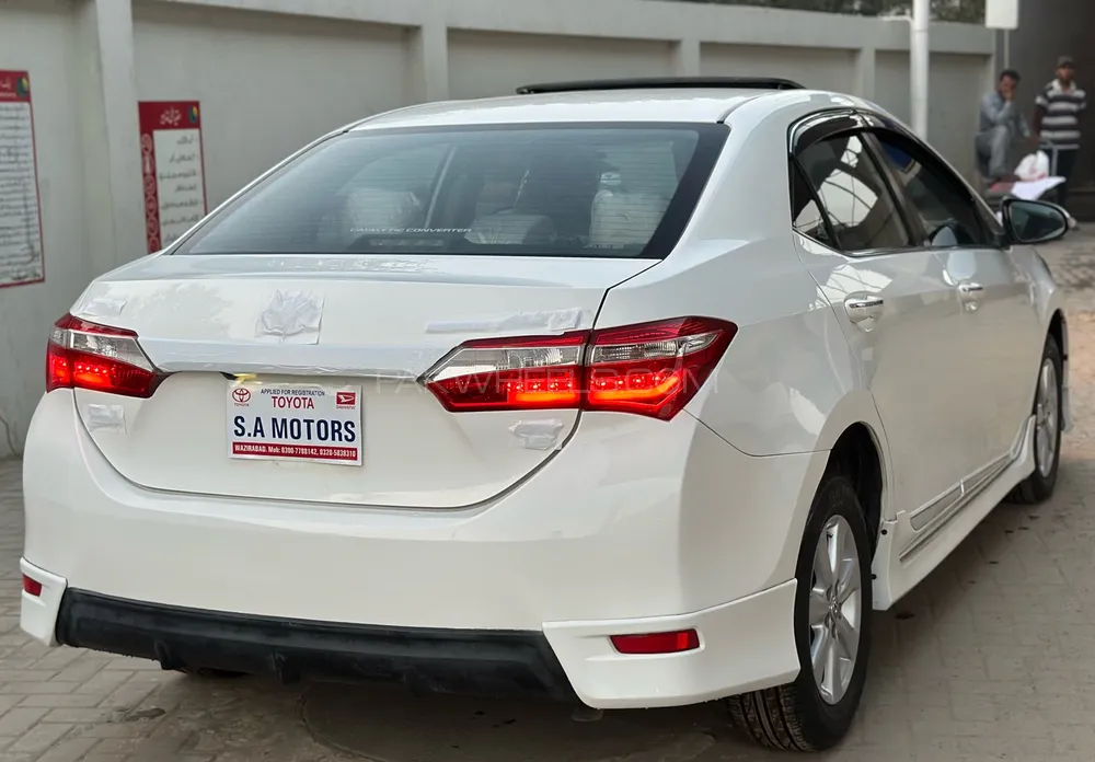 Toyota Corolla 2017 for Sale in Gujranwala Toyota Corolla 2017 for Sale in Gujranwala Image-9