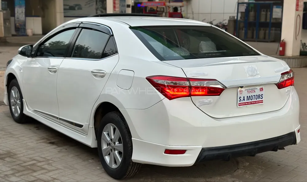 Toyota Corolla 2017 for Sale in Gujrat Toyota Corolla 2017 for Sale in Gujrat Image-8