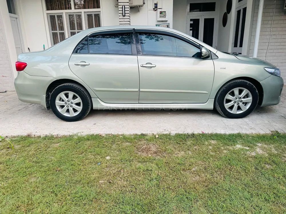 ٹویوٹا کرولا 2010 for Sale in پشاور Image-1