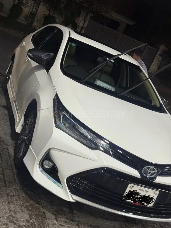 Toyota Corolla 2021 for Sale in Lahore Image-1