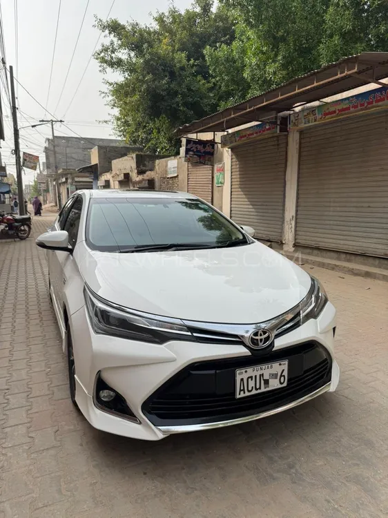 Toyota Corolla 2023 for Sale in Mian Channu Image-1