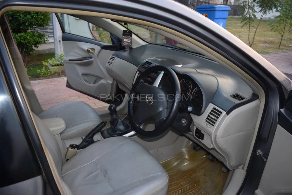 Toyota Corolla 2013 for Sale in Lahore Toyota Corolla 2013 for Sale in Lahore Image-5