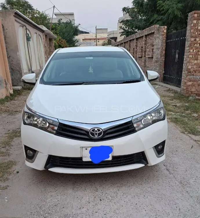 Toyota Corolla 2017 for Sale in Layyah Image-1