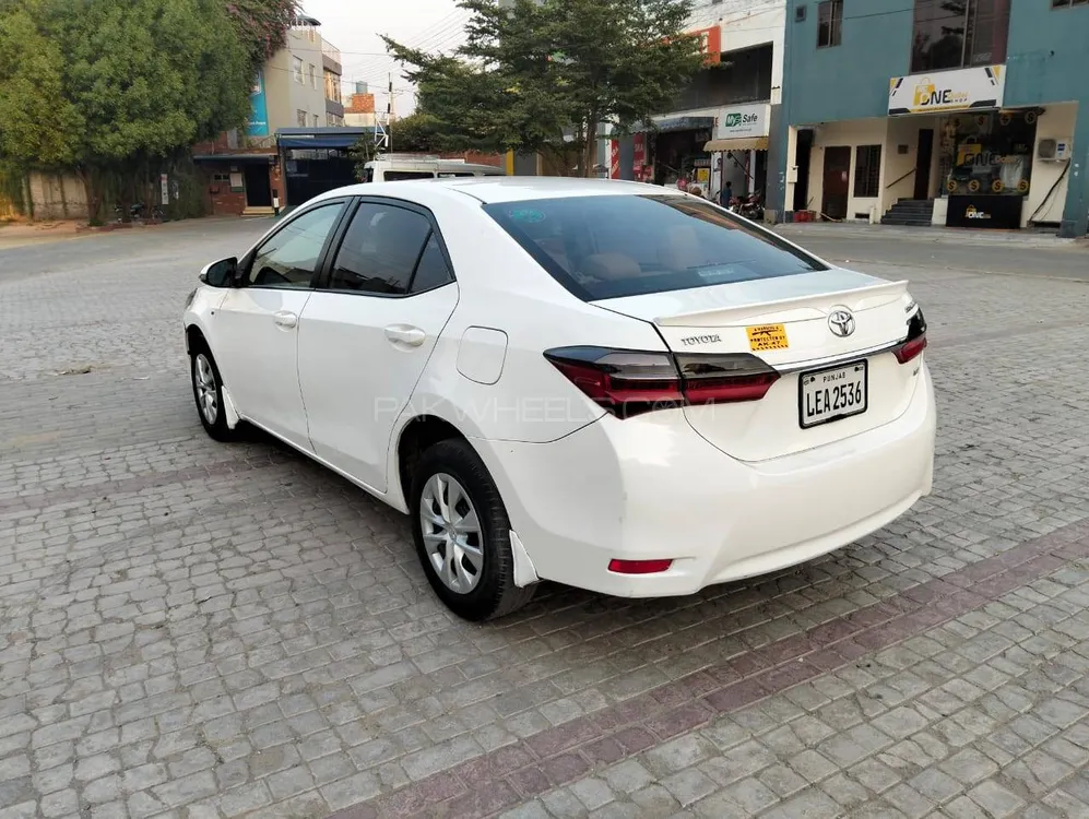 Toyota Corolla 2019 for Sale in Lahore Toyota Corolla 2019 for Sale in Lahore Image-6