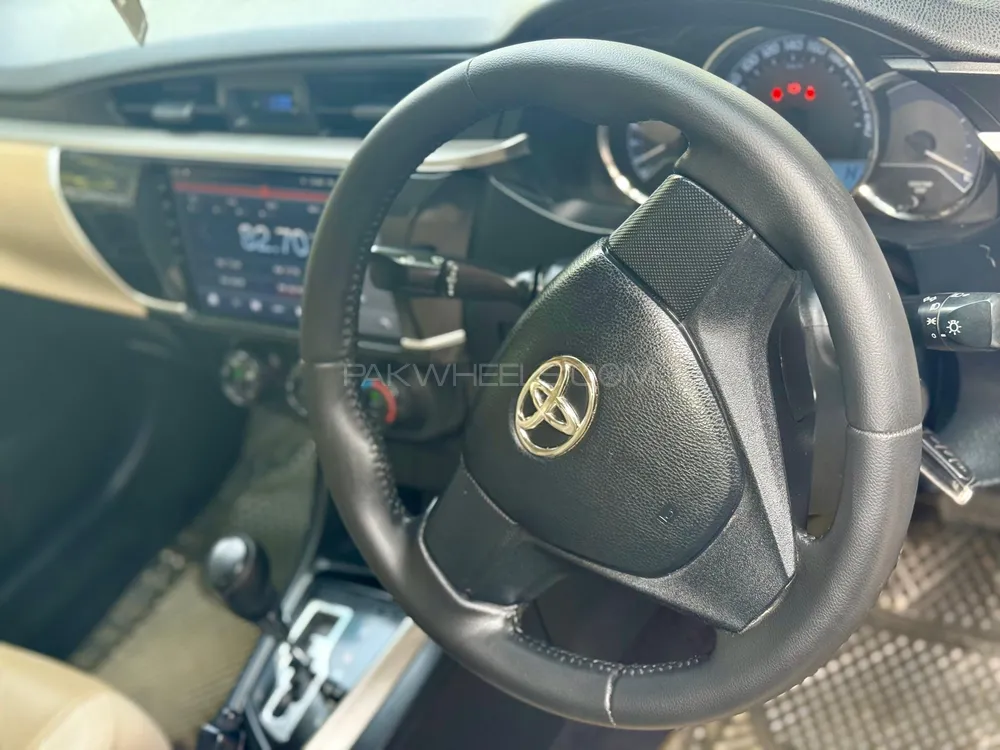 Toyota Corolla 2016 for Sale in Lahore Toyota Corolla 2016 for Sale in Lahore Image-11