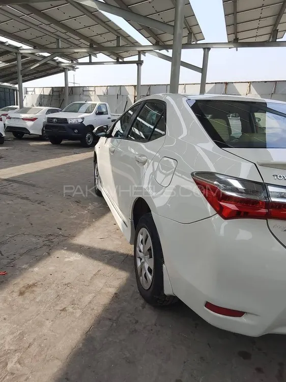 Toyota Corolla 2018 for Sale in Lahore Toyota Corolla 2018 for Sale in Lahore Image-5