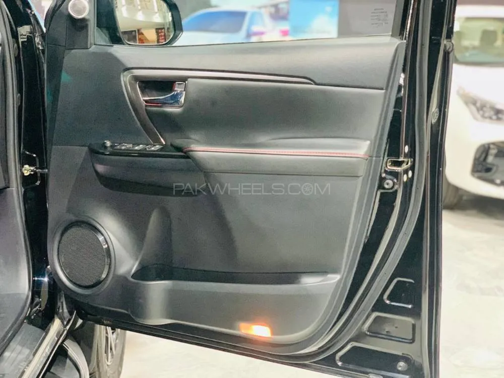 ٹویوٹا فورچیونر 2023 for Sale in اسلام آباد ٹویوٹا فورچیونر 2023 for Sale in اسلام آباد Image-2