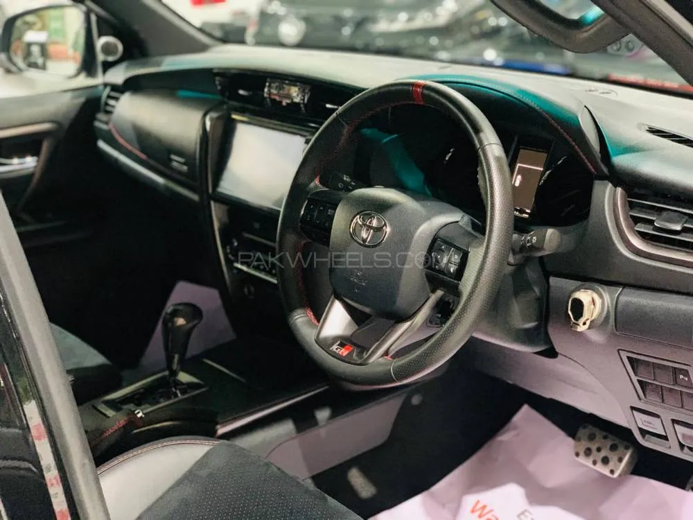ٹویوٹا فورچیونر 2023 for Sale in اسلام آباد ٹویوٹا فورچیونر 2023 for Sale in اسلام آباد Image-9