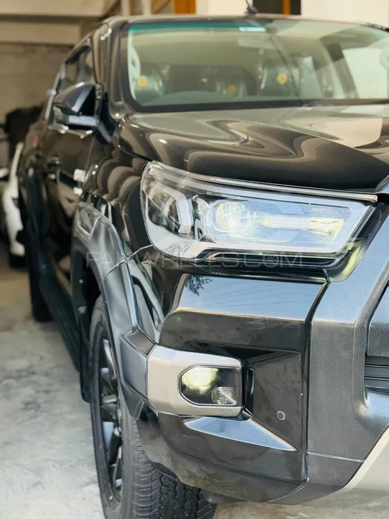 Toyota Hilux 2022 for Sale in Swat Toyota Hilux 2022 for Sale in Swat Image-12