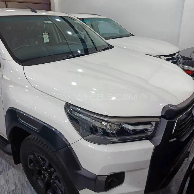Toyota Hilux 2022 for Sale in Lahore Toyota Hilux 2022 for Sale in Lahore Image-6