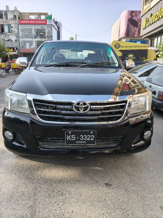 Toyota Hilux 2013 for Sale in Islamabad Toyota Hilux 2013 for Sale in Islamabad Image-6