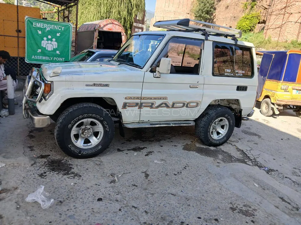 Toyota Land Cruiser 1986 for Sale in Muzaffarabad Toyota Land Cruiser 1986 for Sale in Muzaffarabad Image-3