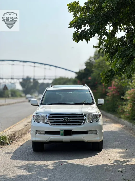 Toyota Land Cruiser 2010 for Sale in Lahore Image-1