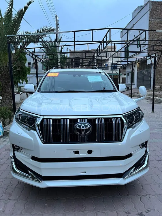 Toyota Prado 2020 for Sale in Lahore Image-1