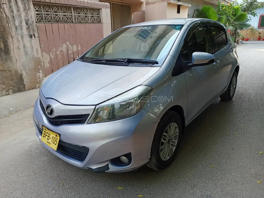 Toyota Vitz 2012 for Sale in Karachi Toyota Vitz 2012 for Sale in Karachi Image-3