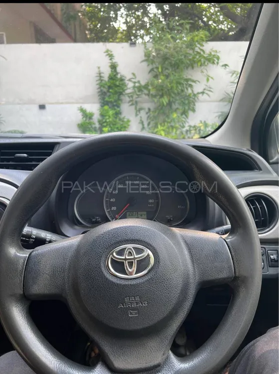 Toyota Vitz 2014 for Sale in Islamabad Toyota Vitz 2014 for Sale in Islamabad Image-2