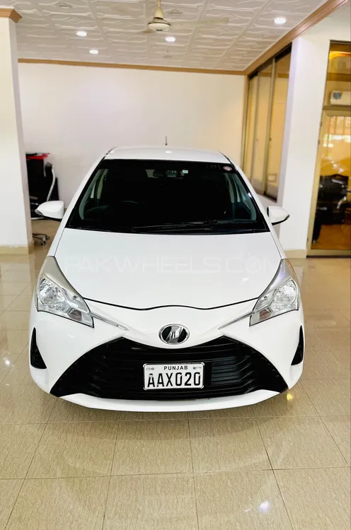 Toyota Vitz 2017 for Sale in Rawalpindi Image-1