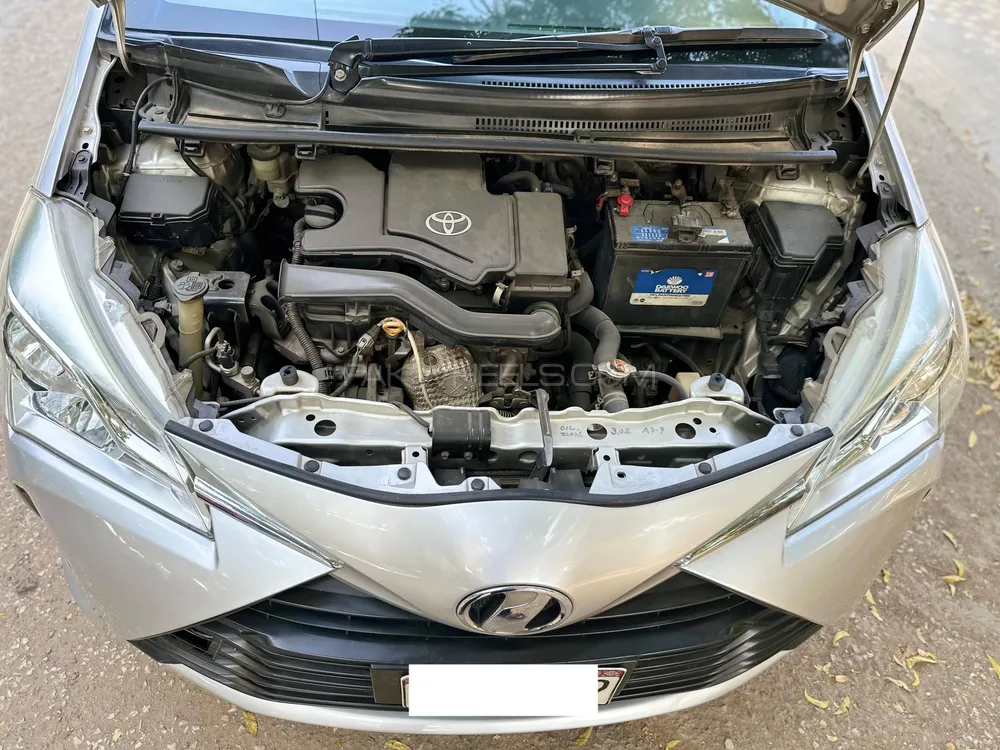 Toyota Vitz 2018 for Sale in Karachi Toyota Vitz 2018 for Sale in Karachi Image-9