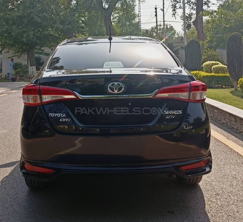 Toyota Yaris Sedan 2021 for Sale in Islamabad Image-1