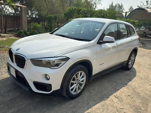 BMW X1 sDrive18i A/T 2017