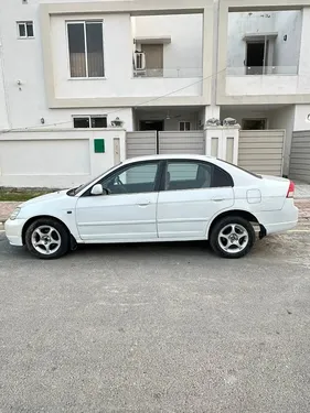 Honda Civic EXi 2002