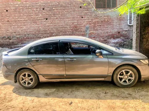 Honda Civic VTi Oriel 1.8 i-VTEC 2008